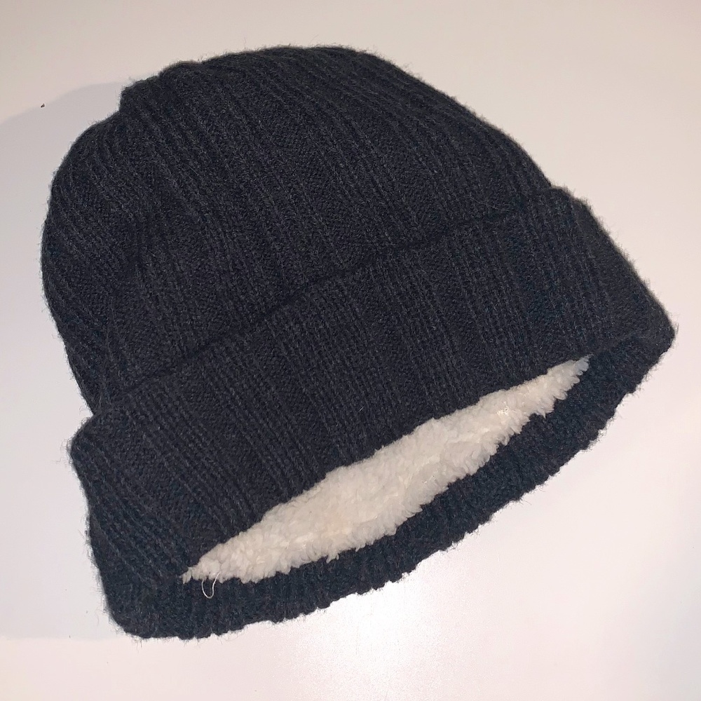 Kohl’s - Fleece Lined Beanie (NWOT)